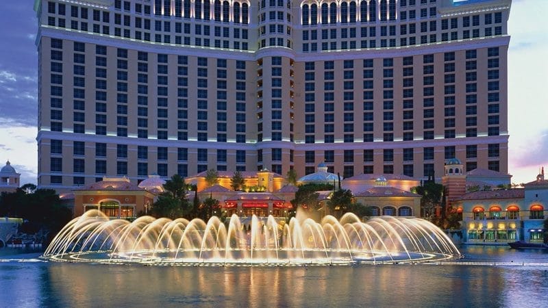 Free fountain show at the Bellagio hotel