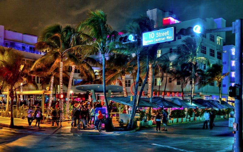 Clevelander Nightclub em Miami