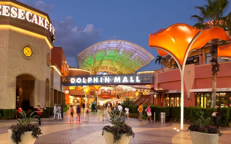 Dolphin Mall en Miami