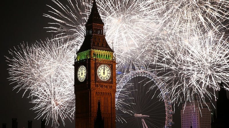Fuegos artificiales de Año Nuevo en Londres