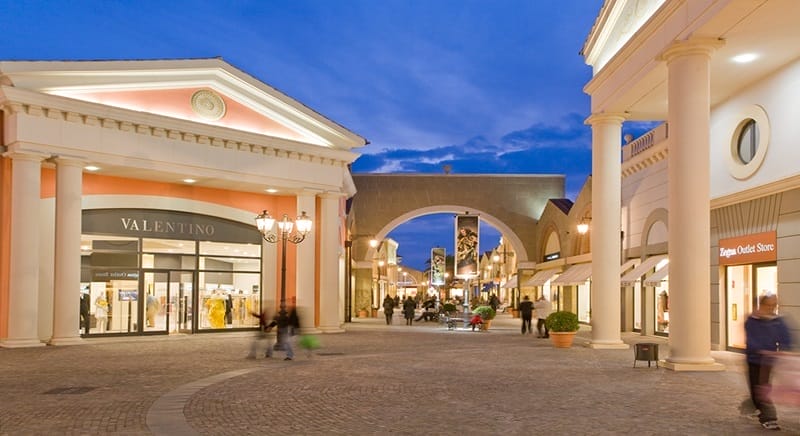 Castel Romano Designer Outlet in Rom