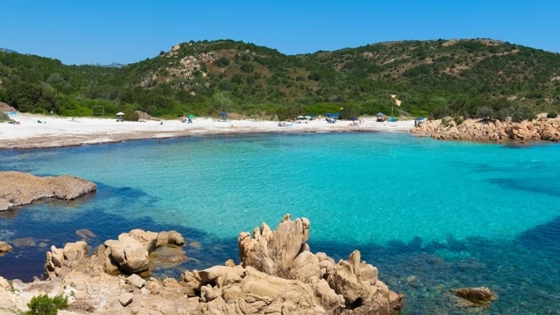 Spiaggia del Principe sur la Côte d'Émeraude