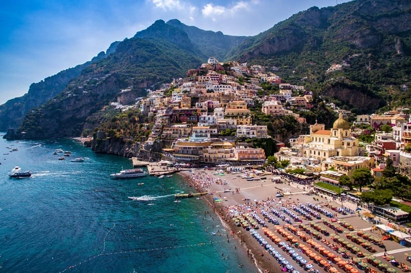 Spiaggia Grande sulla Costiera Amalfitana