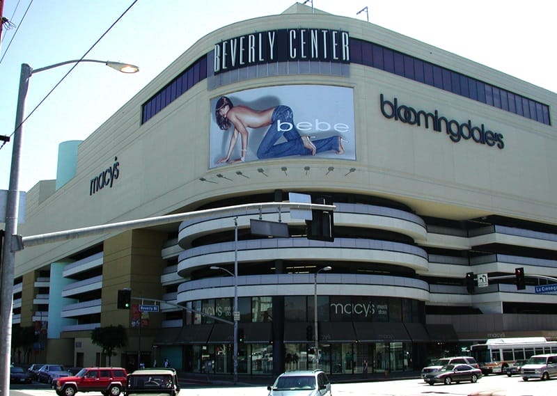 Il centro commerciale Beverly Center di Los Angeles