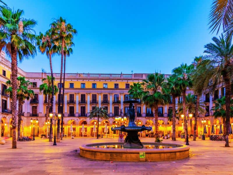 Plaça Reial in Barcelona