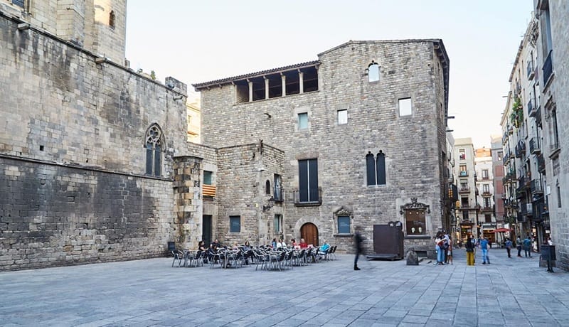 Plaza del Rey in Barcelona