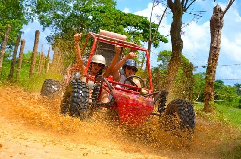 Passeio de buggy em Punta Cana