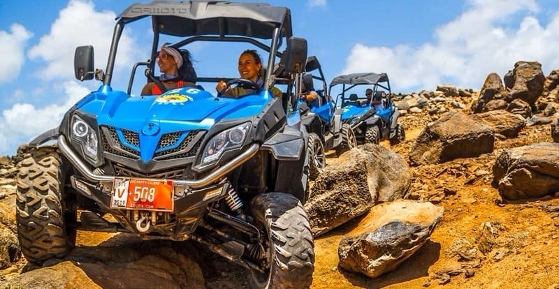 Passeio de buggy em Aruba