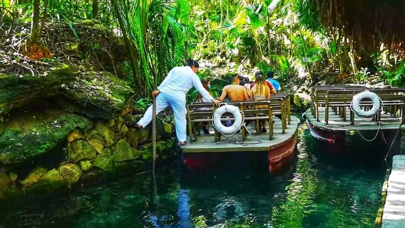 Río del Paraíso en el Parque Xcaret