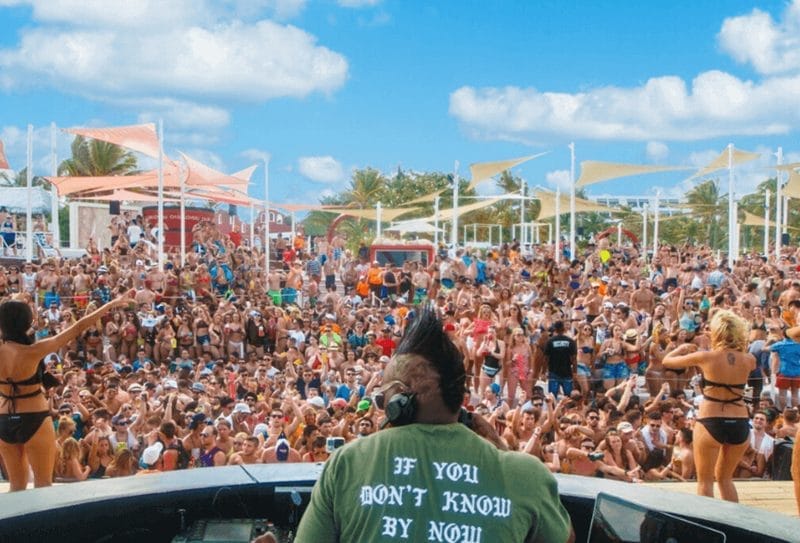 Festa di primavera a Cancun